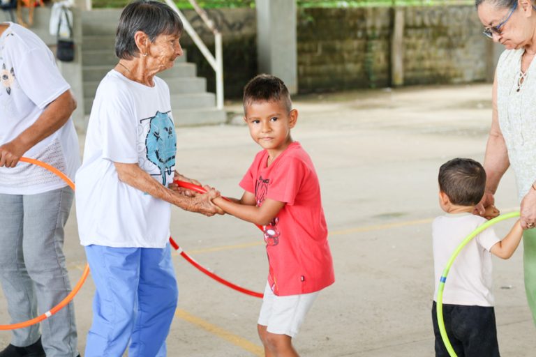 Adultos mayores del Centro Vida recibieron tamizaje cardiovascular