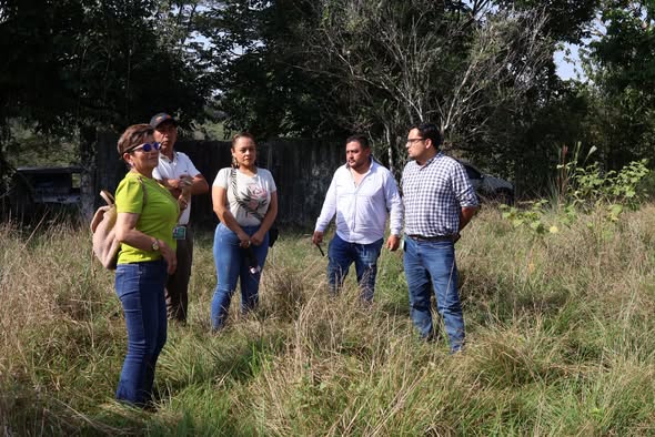 Visita técnica al predio de la vereda El Cairo, propuesto para la granja solar de San Luis de Gaceno