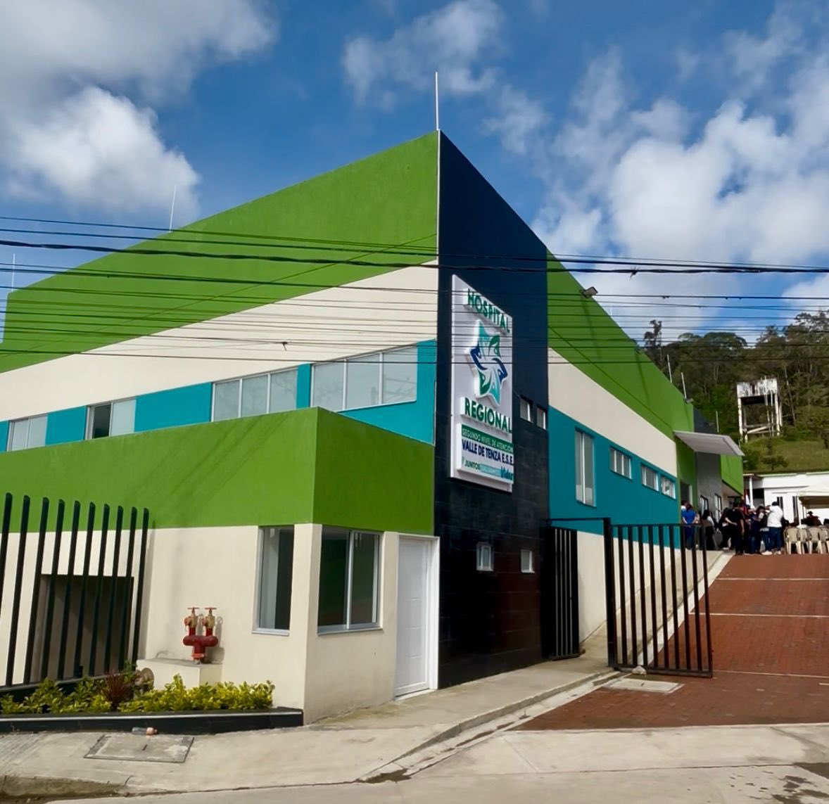 Fachada de una sede del Hospital Regional del Valle de Tenza