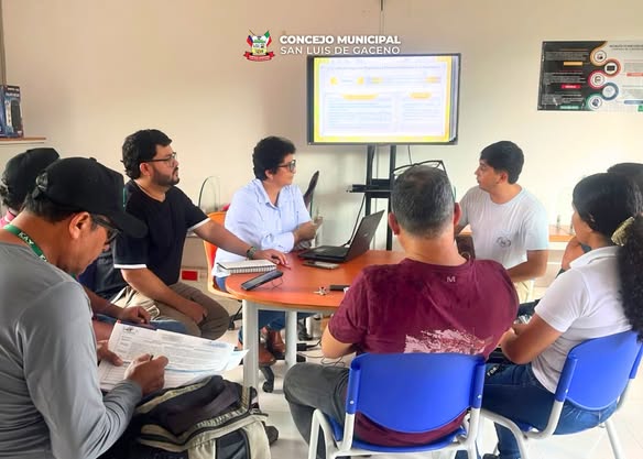 Mesa sobre plaguicidas en San Luis de Gaceno propone articular al ICA y la Alcaldía por el campo