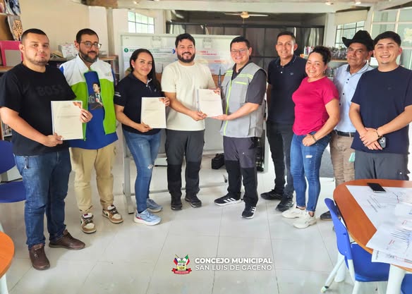 Servicio Geológico entregó su estudio de emanaciones en Horizontes a la comunidad y al Concejo
