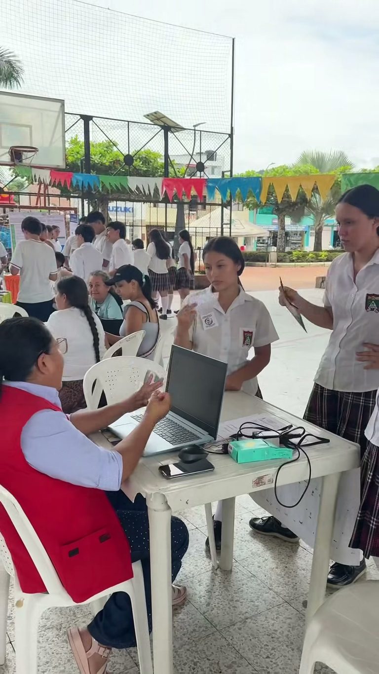Feria de Servicios «Conectando Oportunidades» llevó bancos, salud y estudio a San Luis de Gaceno