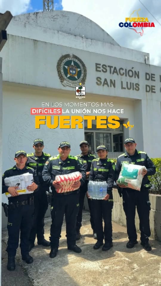Policías de la estación de San Luis de Gaceno con donaciones de víveres, agua y elementos de aseo para el terremoto